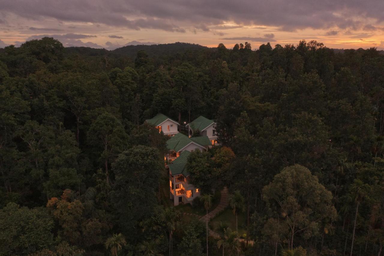 The Woods Resorts Wayanad Султан-Батері Екстер'єр фото