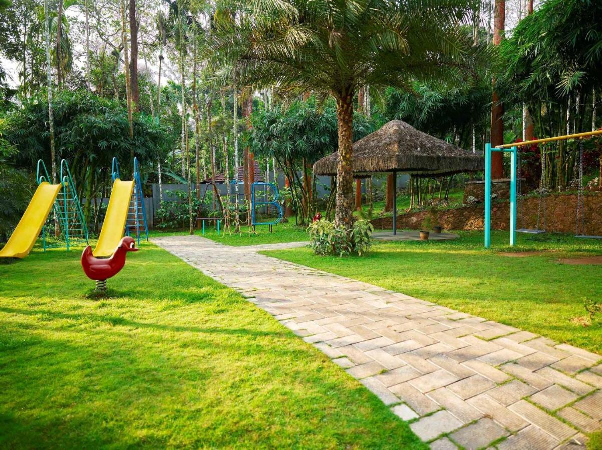 The Woods Resorts Wayanad Султан-Батері Екстер'єр фото
