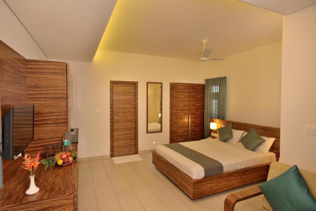 The Woods Resorts Wayanad Султан-Батері Екстер'єр фото
