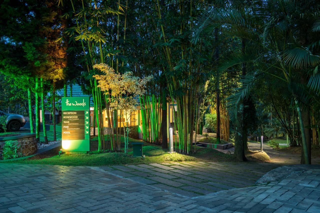 The Woods Resorts Wayanad Султан-Батері Екстер'єр фото